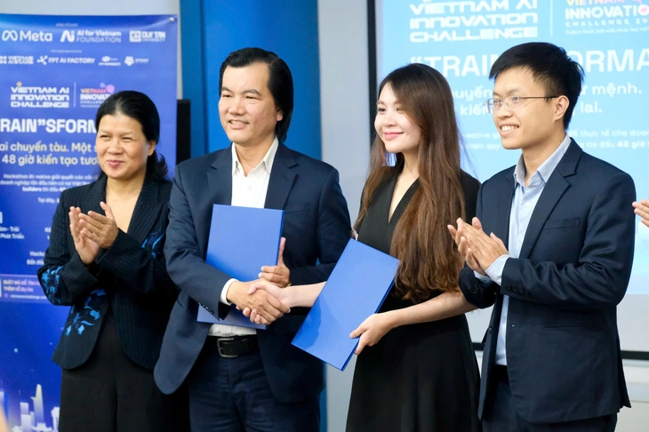 Tạo sản phẩm AI trong 48 giờ để giải bài toán thực tế của doanh nghiệp
